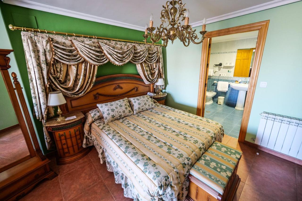 Hotel Flor De La Mancha Ла-Рода Екстер'єр фото